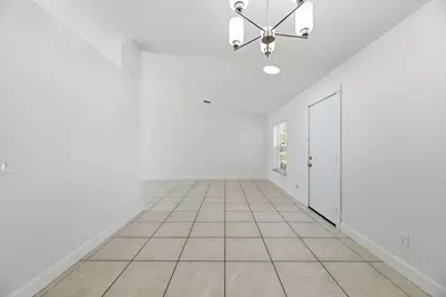 201 SW Amesbury Avenue, Port Saint Lucie, FL 34953 - Photo 3