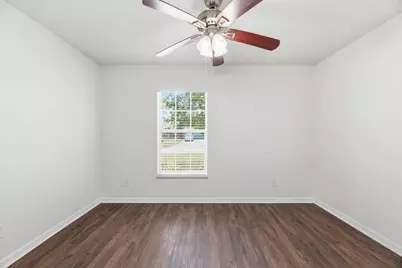 201 SW Amesbury Avenue, Port Saint Lucie, FL 34953 - Photo 17