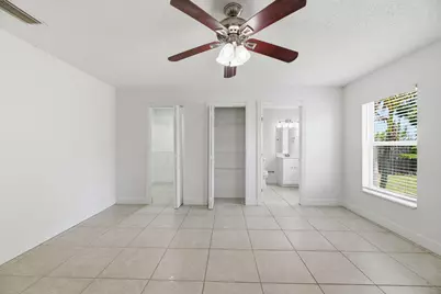 201 SW Amesbury Avenue, Port Saint Lucie, FL 34953 - Photo 13