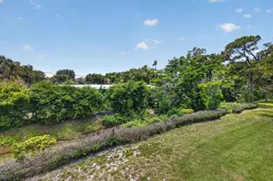708 SW Gardens Blvd, Palm City, FL 34990 - Photo 23