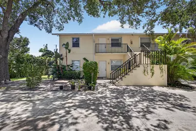 708 SW Gardens Boulevard, Palm City, FL 34990 - Photo 5
