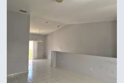 7211 NW 174th Terrace #203, Hialeah, FL 33015 - Photo 7