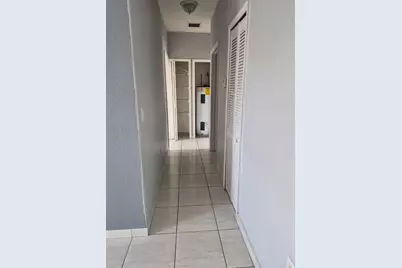 7211 NW 174th Terrace #203, Hialeah, FL 33015 - Photo 9