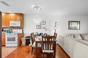 2621 Barkley Dr W, West Palm Beach, FL 33415 - Photo 5