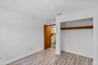 3930 NW 207 St Road, Miami Gardens, FL 33055 - Photo 13