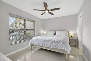 11894 Donlin Dr, Wellington, FL 33414 - Photo 13