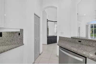 15562 Fiorenza Circle, Delray Beach, FL 33446 - Photo 31