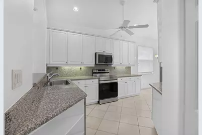 15562 Fiorenza Circle, Delray Beach, FL 33446 - Photo 17
