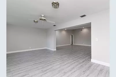 7000 NW 107th Avenue, Tamarac, FL 33321 - Photo 7