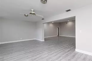 7000 NW 107th Ave, Tamarac, FL 33321 - Photo 7