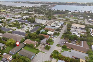 353 Wickline Blvd, Lantana, FL 33462 - Photo 25