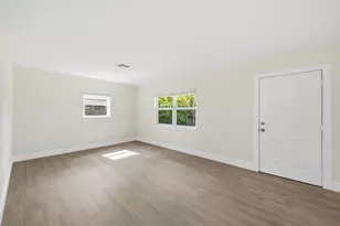 355 Wickline Blvd, Lantana, FL 33462 - Photo 15