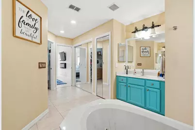 1202 SW San Esteban Avenue, Port Saint Lucie, FL 34953 - Photo 31