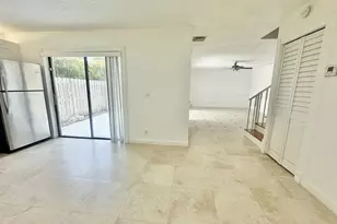 173 Lake Arbor Dr, Palm Springs, FL 33461 - Photo 13