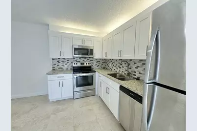 173 Lake Arbor Drive, Palm Springs, FL 33461 - Photo 11