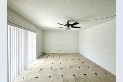 173 Lake Arbor Drive, Palm Springs, FL 33461 - Photo 15