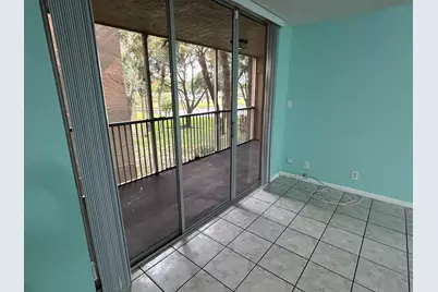 3301 NW 47th Terrace #210, Lauderdale Lakes, FL 33319 - Photo 11