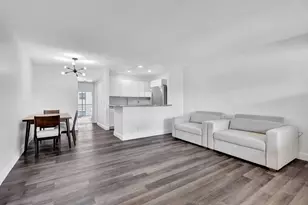 211 Sheffield I, West Palm Beach, FL 33417 - Photo 3
