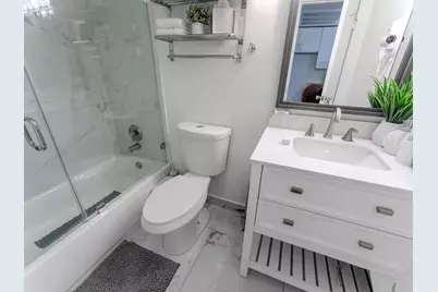 19201 Collins Avenue #1038, Sunny Isles Beach, FL 33160 - Photo 11