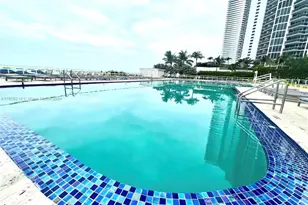 19201 Collins Ave, Sunny Isles Beach, FL 33160 - Photo 13