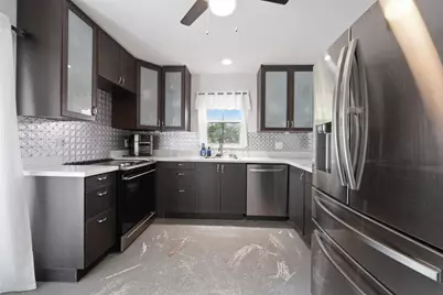 8417 NW 40th Court, Sunrise, FL 33351 - Photo 5