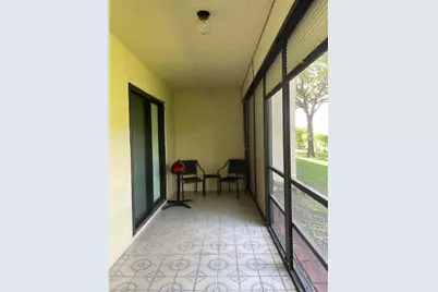 7879 Willow Spring Circle #913, Lake Worth, FL 33467 - Photo 7