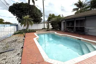 1020 SW 81st Terrace, North Lauderdale, FL 33068 - Photo 5