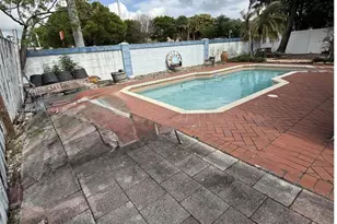 1020 SW 81st Terrace, North Lauderdale, FL 33068 - Photo 3
