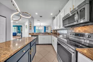 726 Gazetta Way, West Palm Beach, FL 33413 - Photo 17