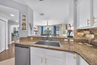726 Gazetta Way, West Palm Beach, FL 33413 - Photo 19