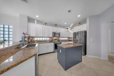 726 Gazetta Way, West Palm Beach, FL 33413 - Photo 15