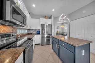 726 Gazetta Way, West Palm Beach, FL 33413 - Photo 19