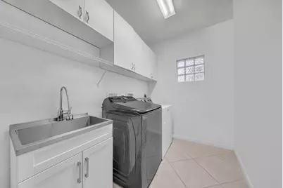 726 Gazetta Way, West Palm Beach, FL 33413 - Photo 35