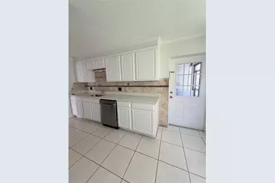 22217 SW 61st Avenue, Boca Raton, FL 33428 - Photo 5