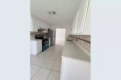22217 SW 61st Avenue, Boca Raton, FL 33428 - Photo 9