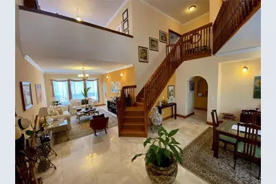 10747 NW 70th Terrace, Doral, FL 33178 - Photo 5