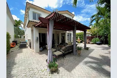 10747 NW 70th Terrace, Doral, FL 33178 - Photo 23