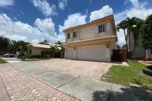 10747 NW 70th Terrace, Doral, FL 33178 - Photo 3