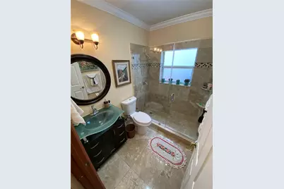 10747 NW 70th Terrace, Doral, FL 33178 - Photo 13