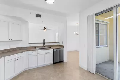 11029 Legacy Boulevard #202, Palm Beach Gardens, FL 33410 - Photo 5
