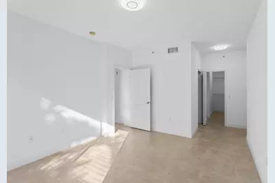 11029 Legacy Boulevard #202, Palm Beach Gardens, FL 33410 - Photo 9