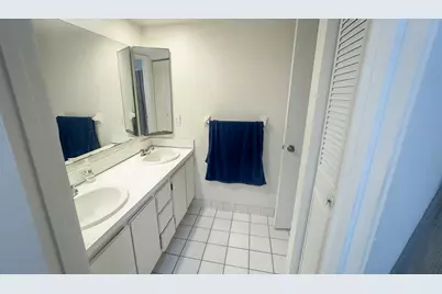 407 Arabian Road, Palm Springs, FL 33461 - Photo 13