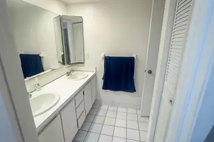 407 Arabian Rd, Palm Springs, FL 33461 - Photo 13
