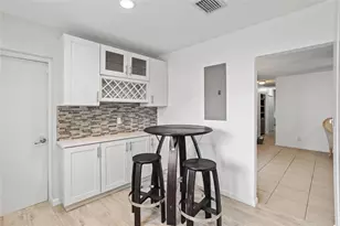 6579 Country Wood Way, Delray Beach, FL 33484 - Photo 5