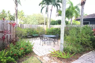 820 NE 28th St, Wilton Manors, FL 33334 - Photo 3
