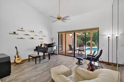 5044 NW 81st Avenue, Coral Springs, FL 33067 - Photo 9