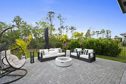 2133 SE Mosaic Boulevard, Port Saint Lucie, FL 34984 - Photo 27