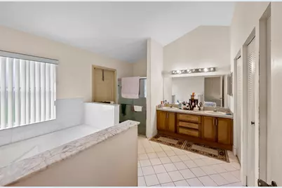 16146 NW 14th Court, Pembroke Pines, FL 33028 - Photo 21