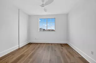 233 S Federal Hwy, Boca Raton, FL 33432 - Photo 17