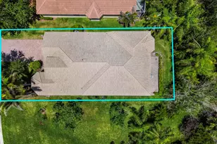 1488 SE Legacy Cove Cir, Stuart, FL 34997 - Photo 35